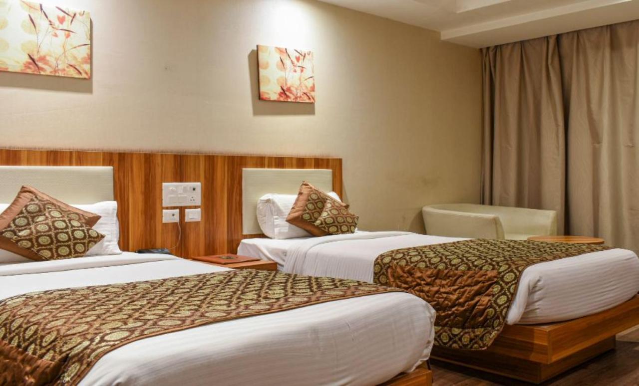 Hotel Le Roi Raipur At Raipur Railway Station Экстерьер фото