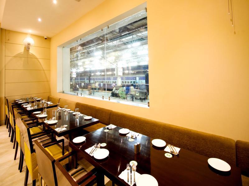 Hotel Le Roi Raipur At Raipur Railway Station Экстерьер фото